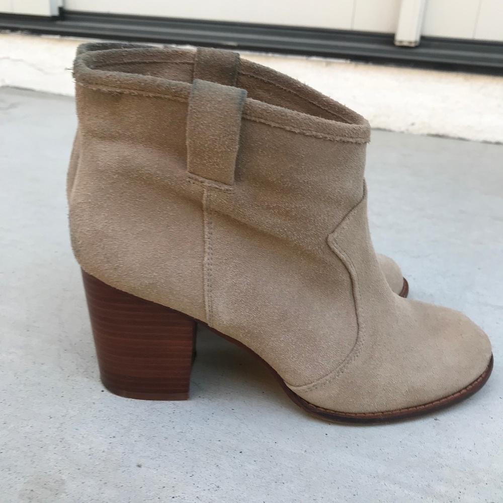 Splendid tan ankle booties